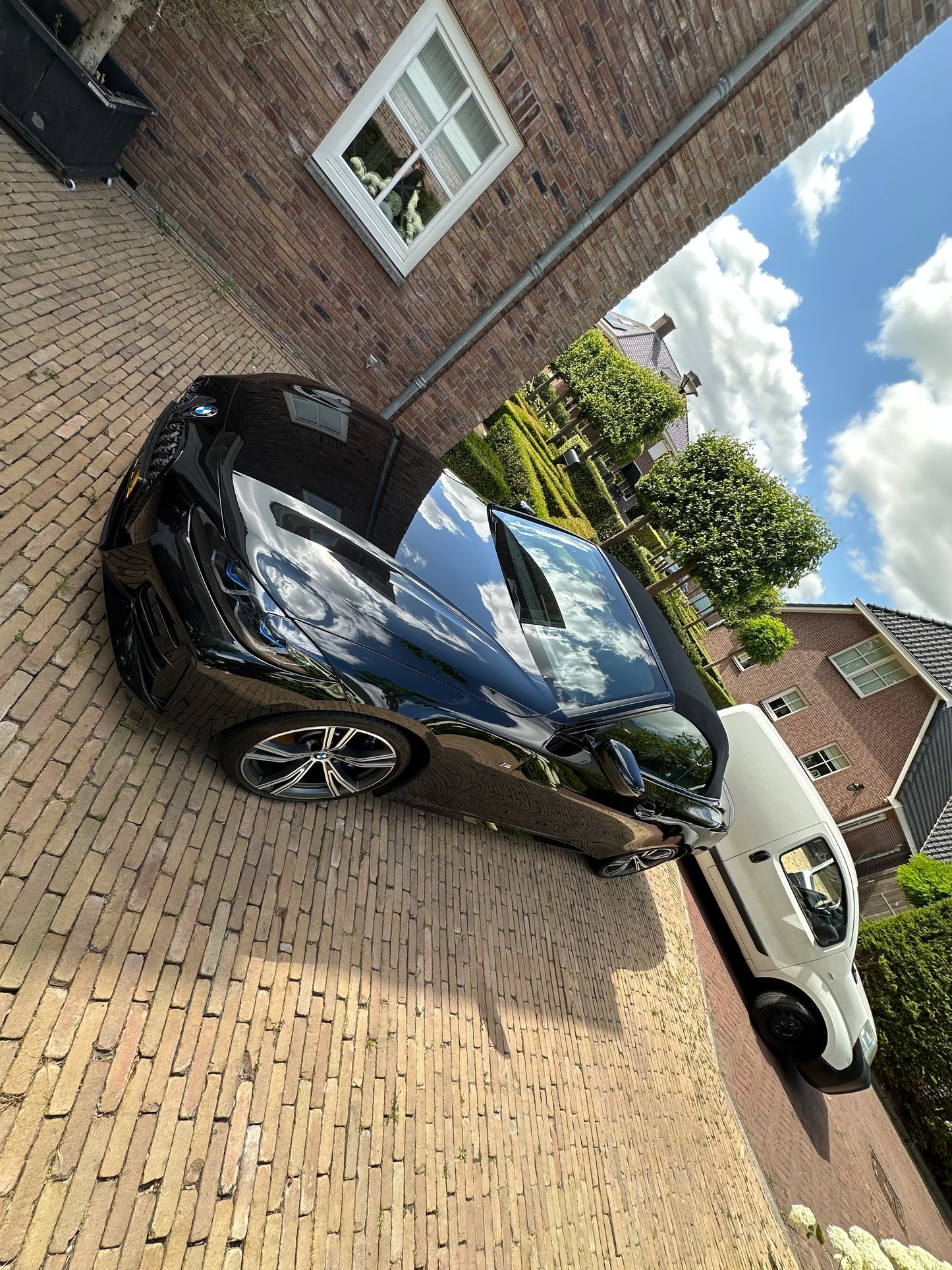 NEW CAR DETAIL