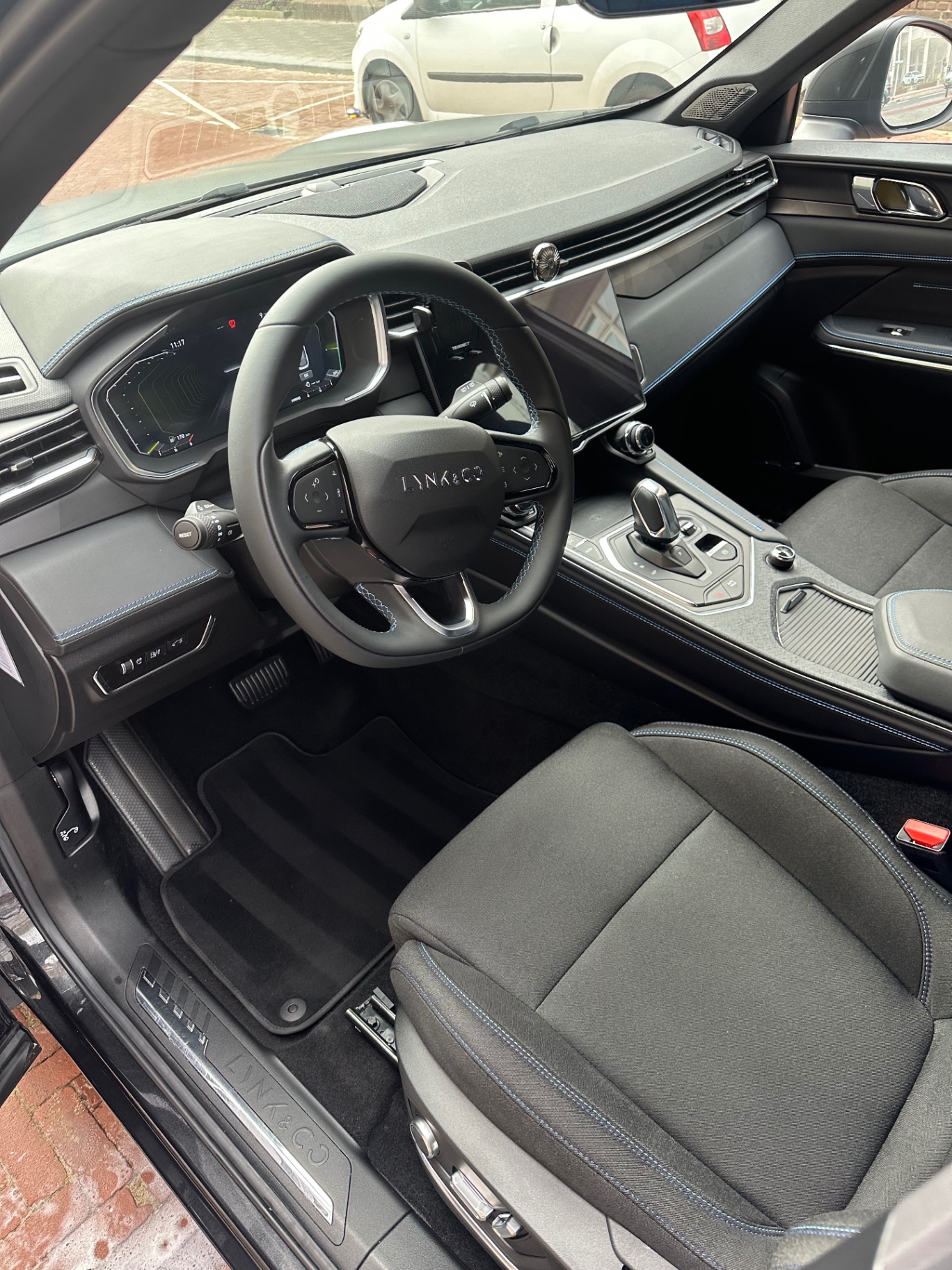 Lynk & Co 01 — Interieur Detail