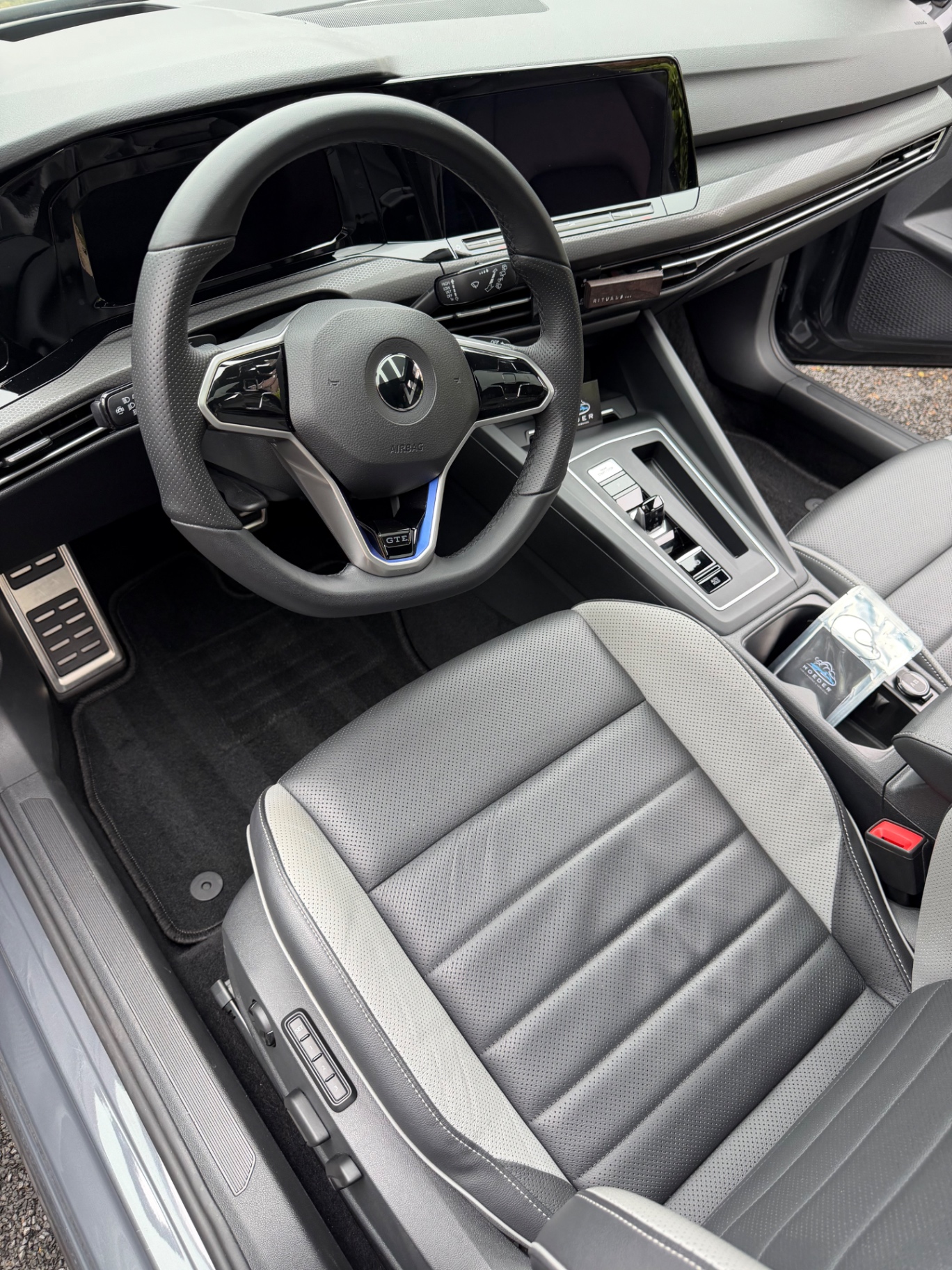 Volkswagen GTE — Interieur Detail